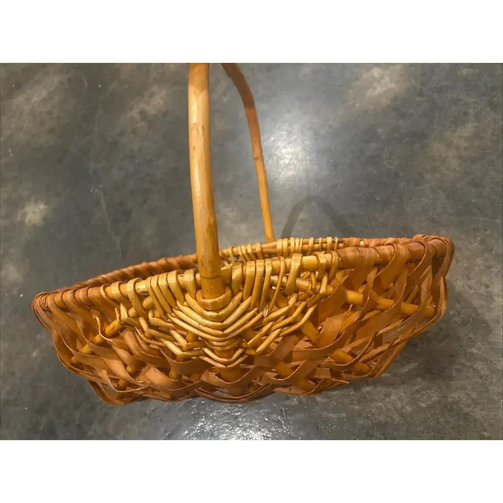 Vintage Handwoven Wood Splint Basket w/Handle 12.75” Rustic Farmhouse Egg Basket